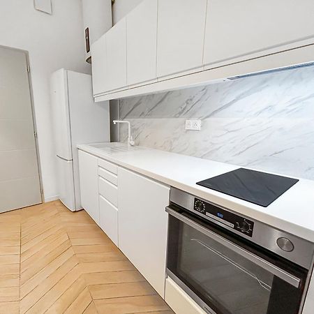 Hebergements Modernes & Cosy A Arles T3 Et T2 Elegants Экстерьер фото