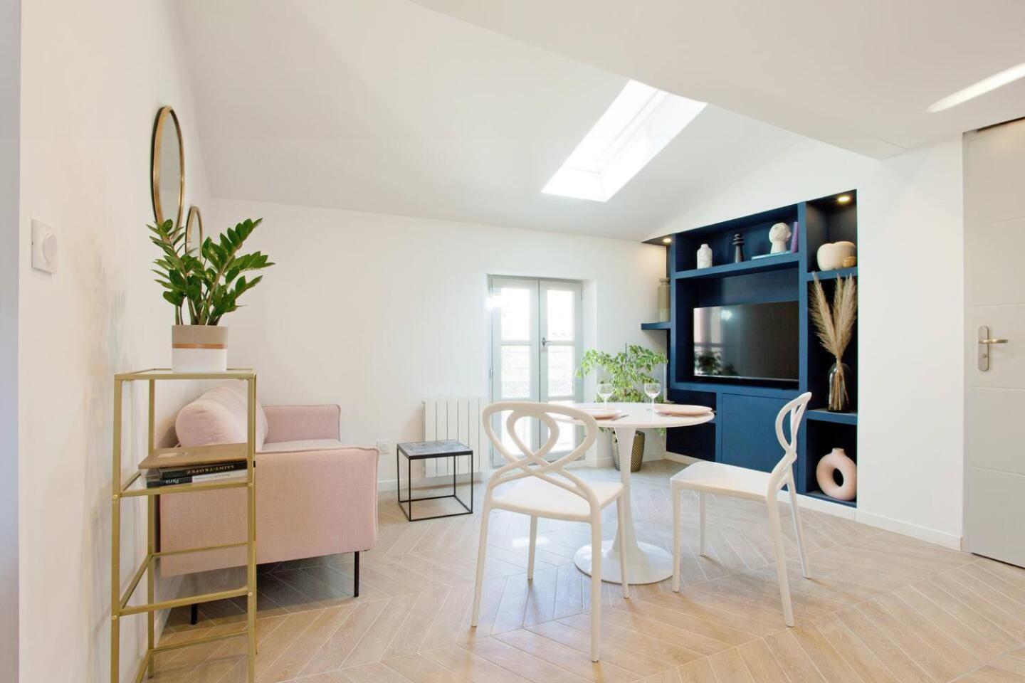 Hebergements Modernes & Cosy A Arles T3 Et T2 Elegants Экстерьер фото
